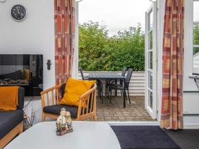 5 person holiday home in R m, Ebberup
